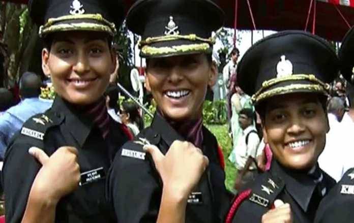 भारतीय सेनाओं में महिलाओं को स्थायी कमीशन?